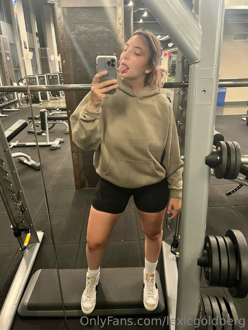 Photo by lexicgoldberg published on June 26,2023 22:56:09 - BestThots