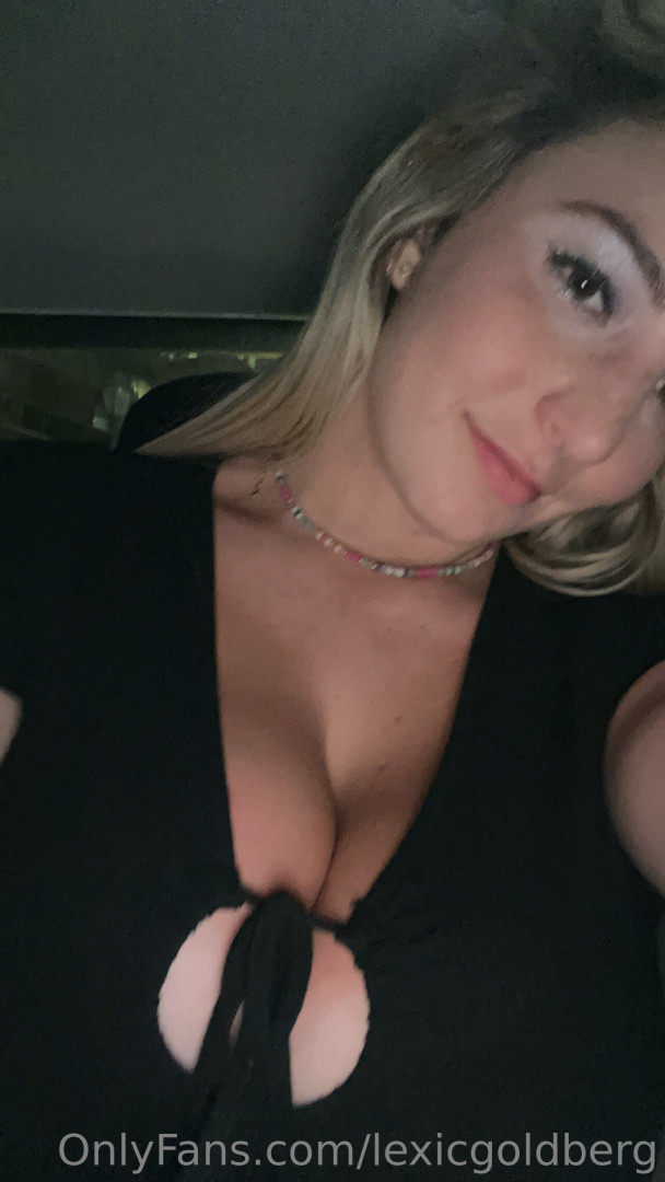 Photo by lexicgoldberg published on June 26,2023 22:56:45 - BestThots