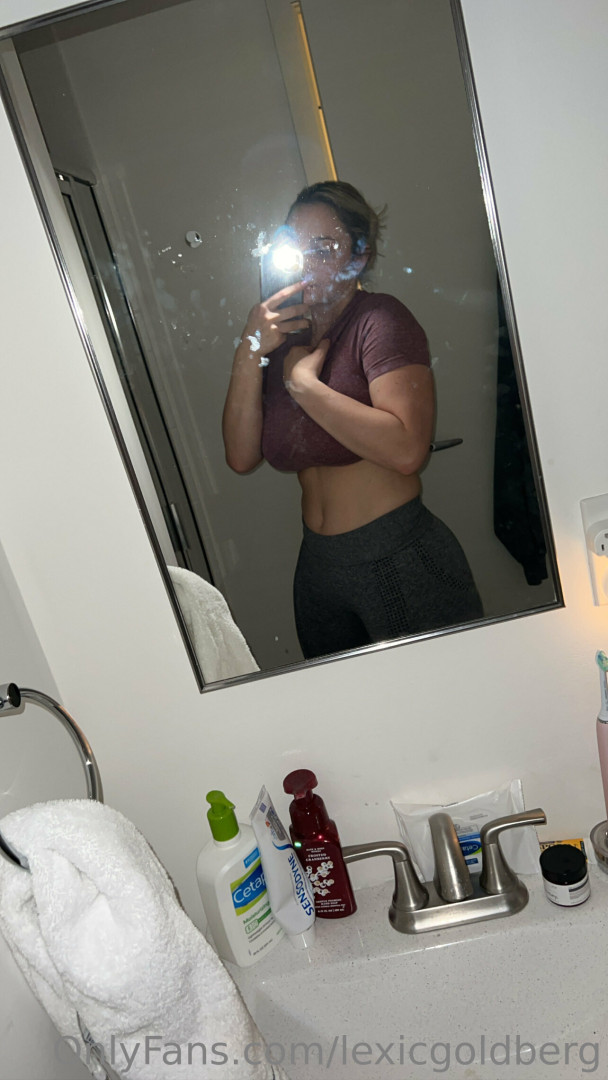 Photo by lexicgoldberg published on June 26,2023 22:57:02 - BestThots