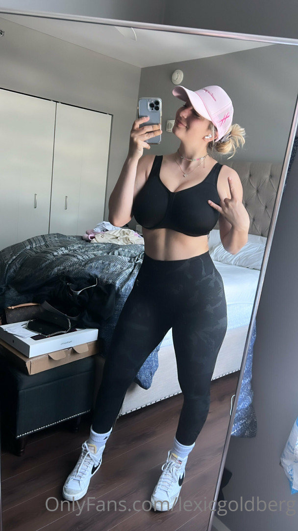Photo by lexicgoldberg published on June 26,2023 22:57:25 - BestThots