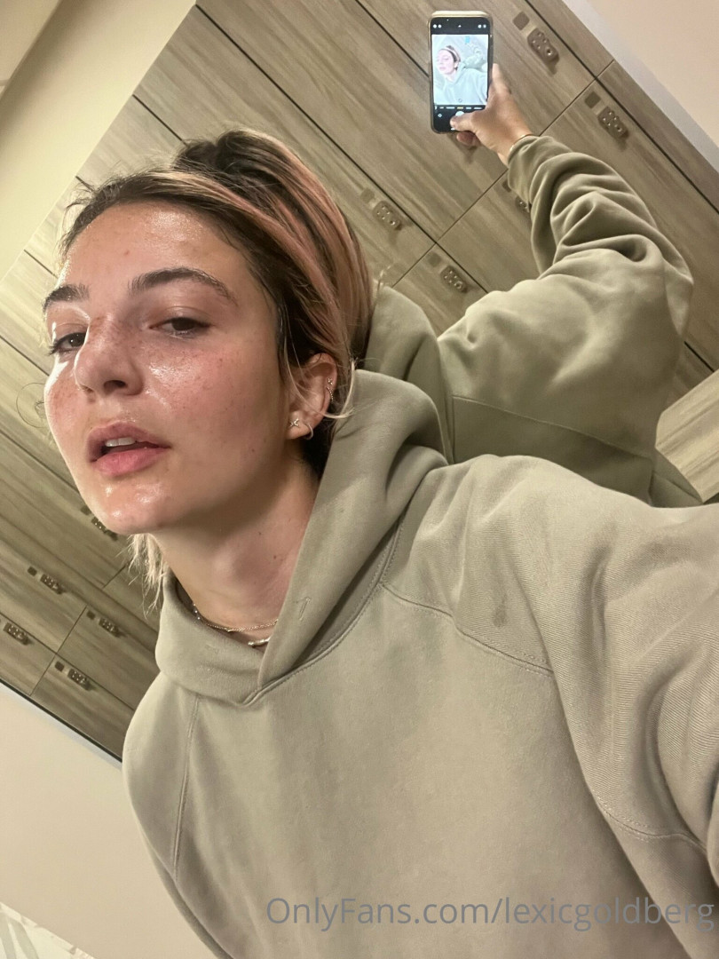 Photo by lexicgoldberg published on June 26,2023 22:58:30 - BestThots