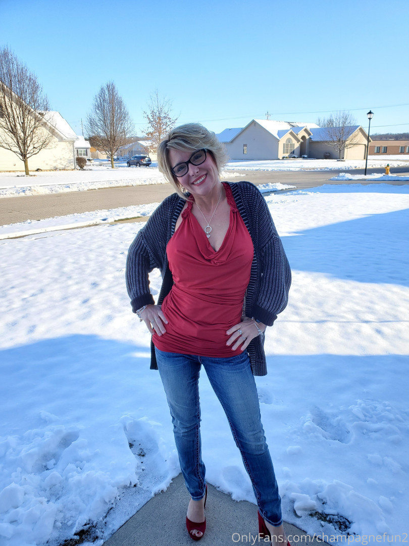 Photo by champagnefun2 published on May 29,2023 07:08:55 - BestThots