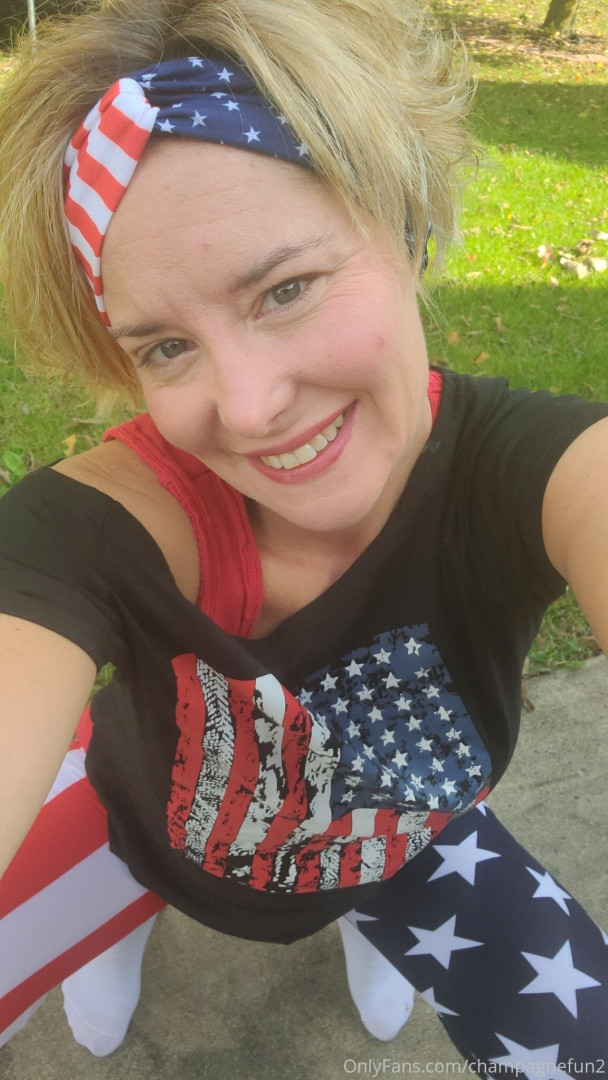 Photo by champagnefun2 published on May 29,2023 07:15:16 - BestThots