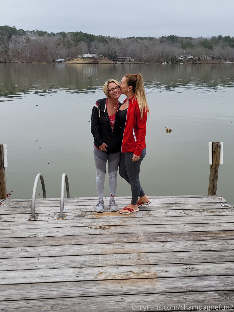 Photo by champagnefun2 published on May 29,2023 07:19:14 - BestThots