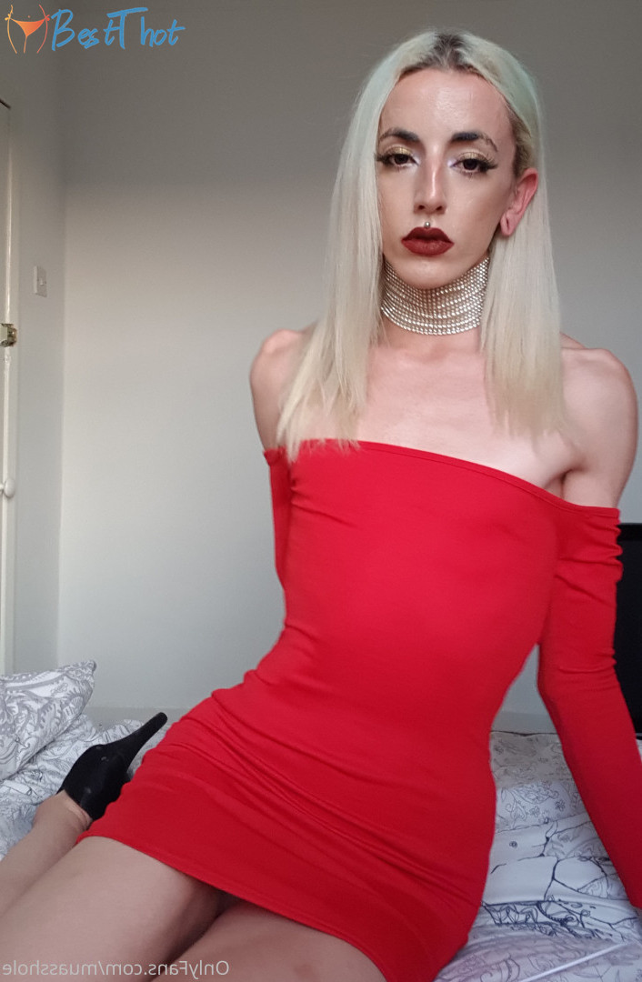 Photo by muasshole published on December 15,2024 19:05:35 - BestThots
