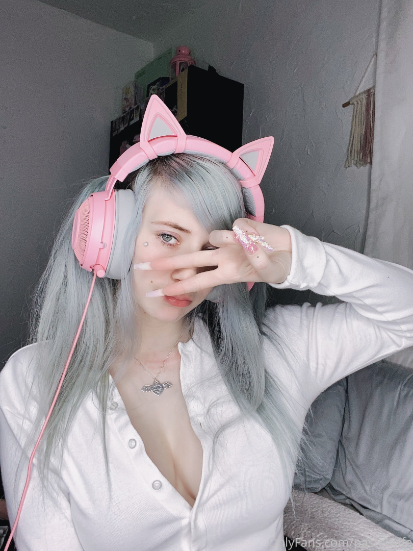 Photo by pastelwife published on August 18,2023 05:48:22 - BestThots