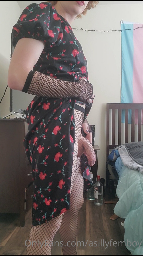 Photo by asillyfemboy published on July 20,2023 20:00:15 - BestThots