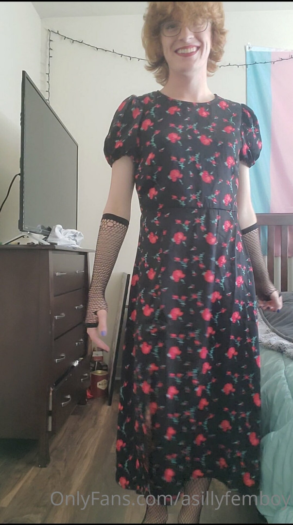 Photo by asillyfemboy published on July 20,2023 20:01:12 - BestThots