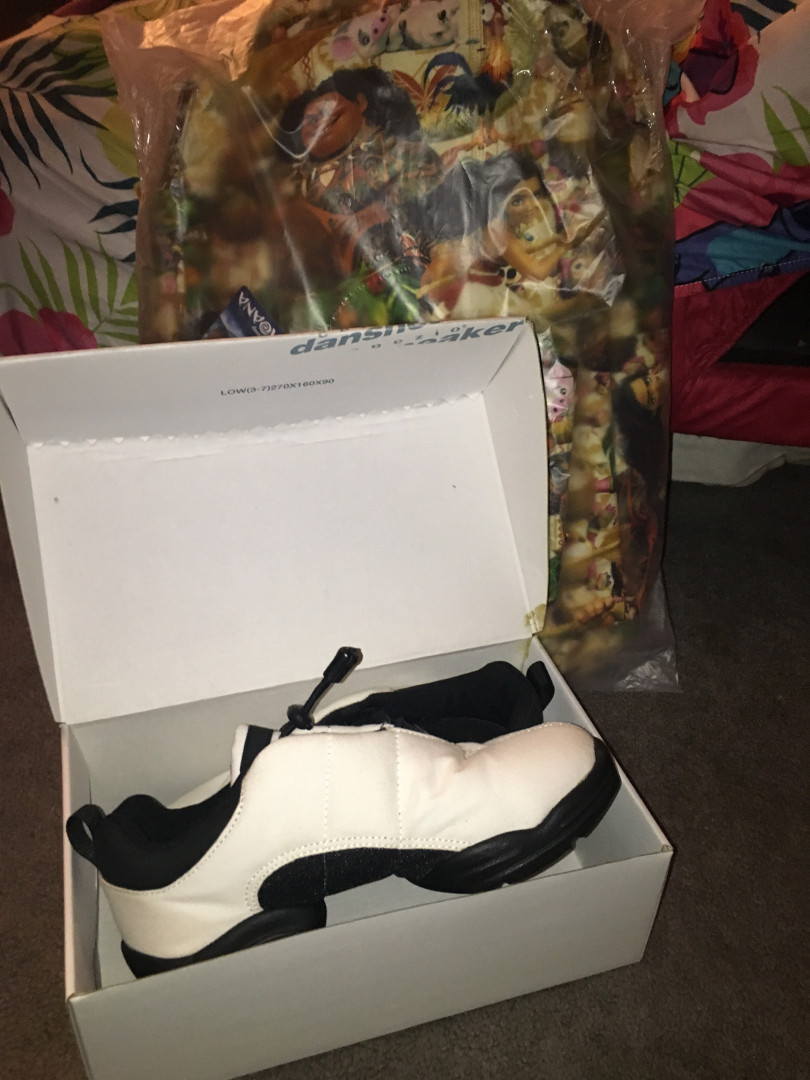 Photo by clubluckystarr published on May 28,2023 22:26:02 - BestThots