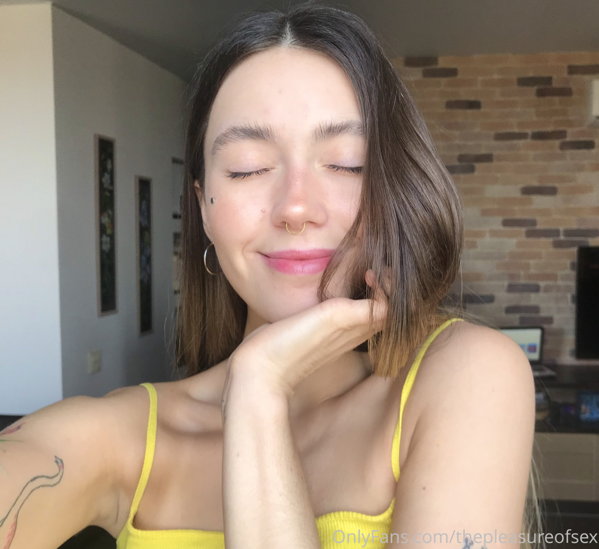 Photo by thepleasureofsex published on June 12,2023 21:02:02 - BestThots
