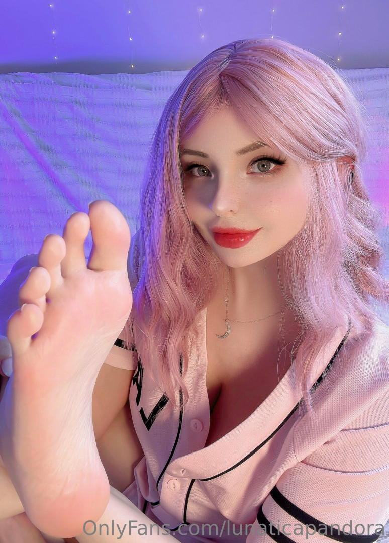 Photo by lunaticapandora published on August 1,2023 11:36:37 - BestThots