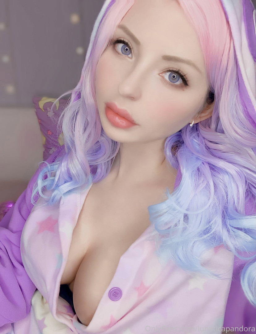 Photo by lunaticapandora published on October 17,2023 02:51:39 - BestThots