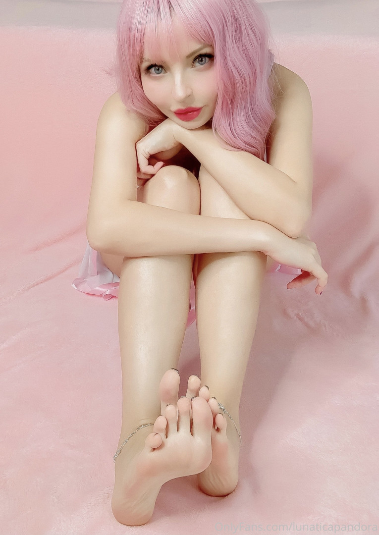 Photo by lunaticapandora published on October 17,2023 02:54:24 - BestThots