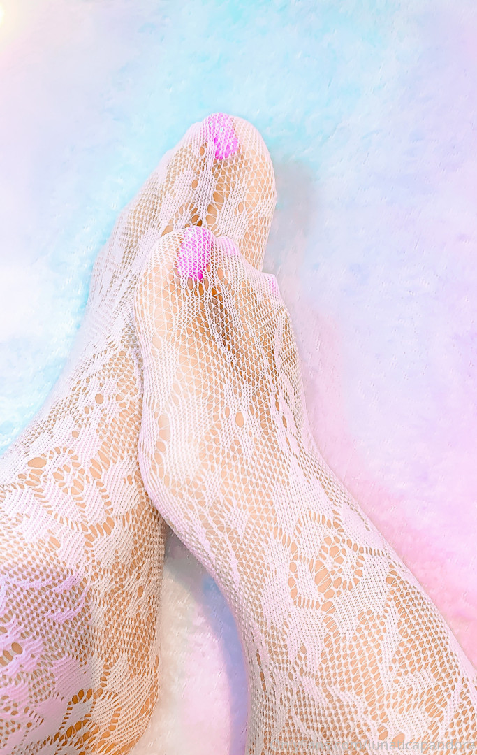 Photo by lunaticapandora published on October 17,2023 03:07:20 - BestThots