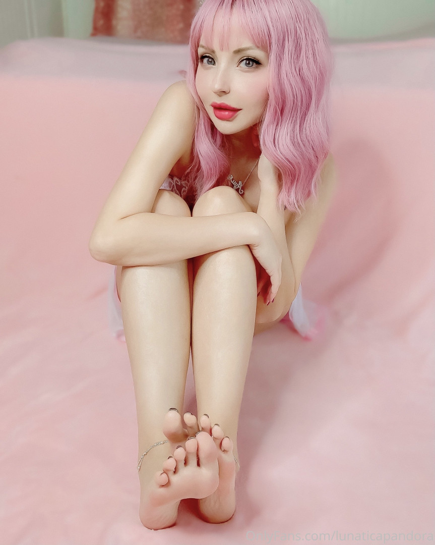Photo by lunaticapandora published on October 17,2023 03:08:11 - BestThots