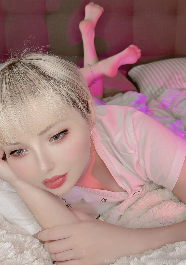 Photo by lunaticapandora published on October 17,2023 03:12:32 - BestThots