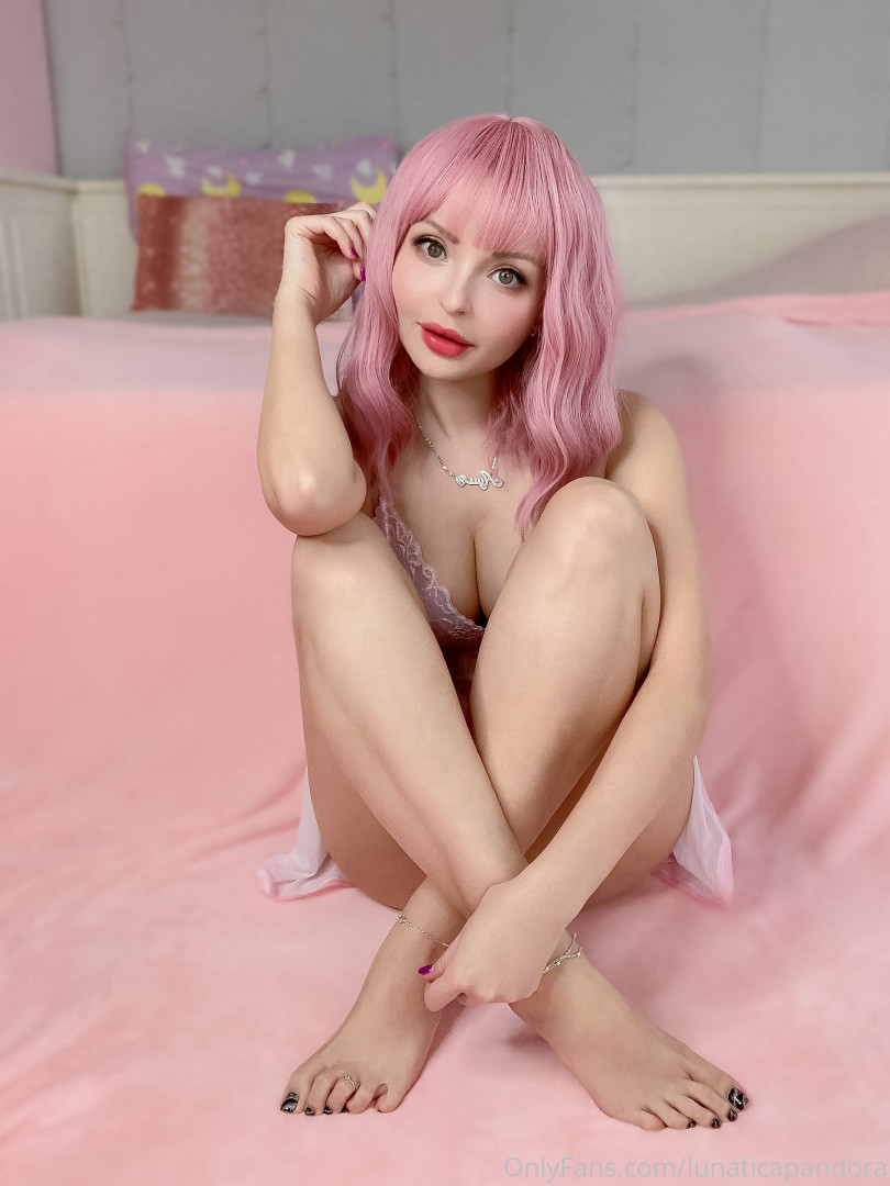 Photo by lunaticapandora published on October 17,2023 03:15:09 - BestThots