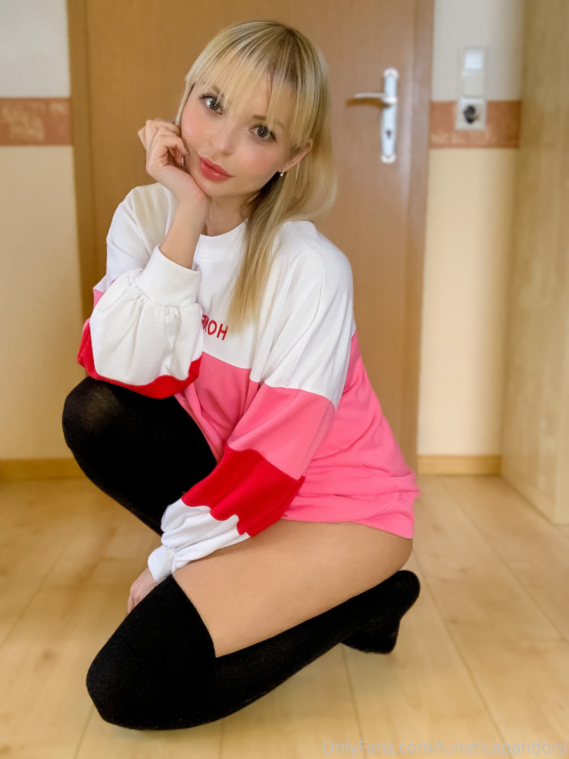 Photo by lunaticapandora published on October 17,2023 03:17:44 - BestThots