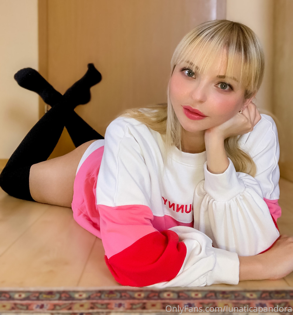 Photo by lunaticapandora published on October 17,2023 03:18:17 - BestThots