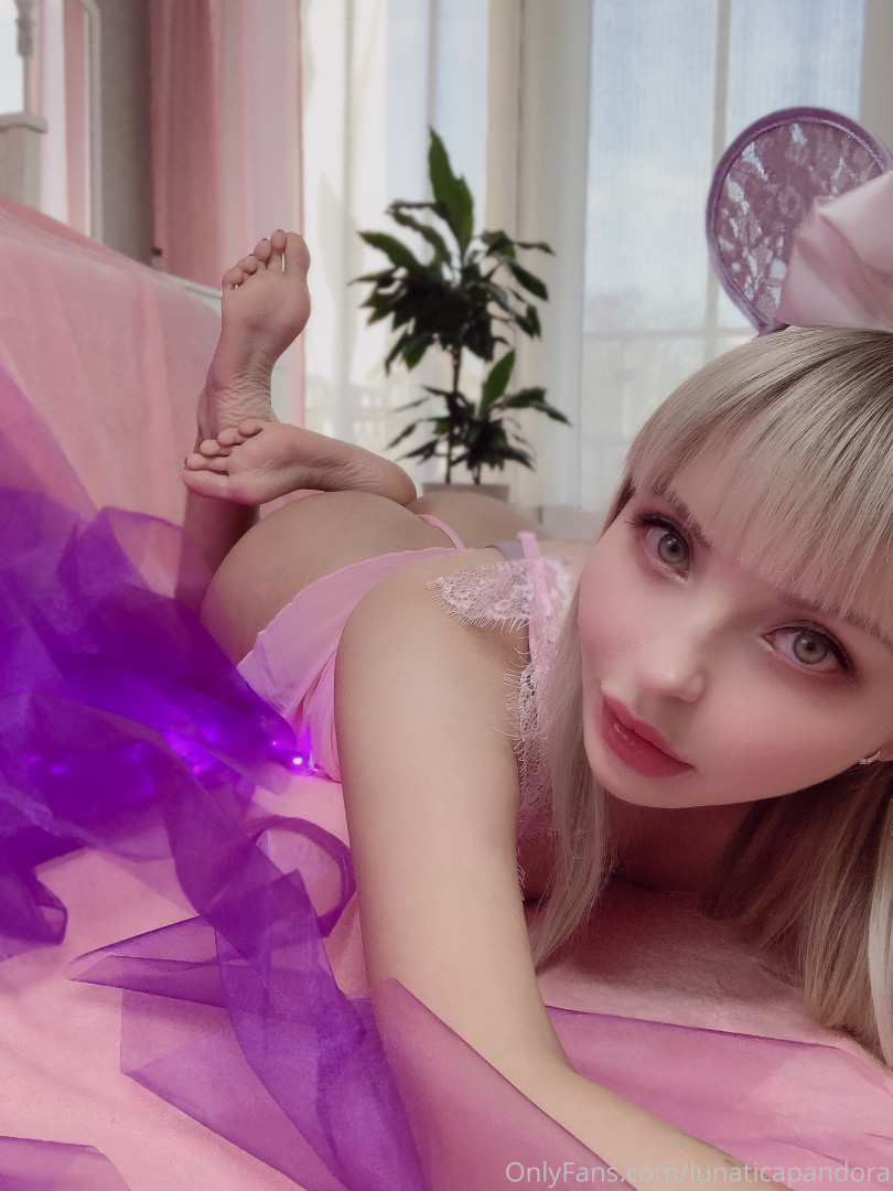 Photo by lunaticapandora published on October 17,2023 03:21:53 - BestThots