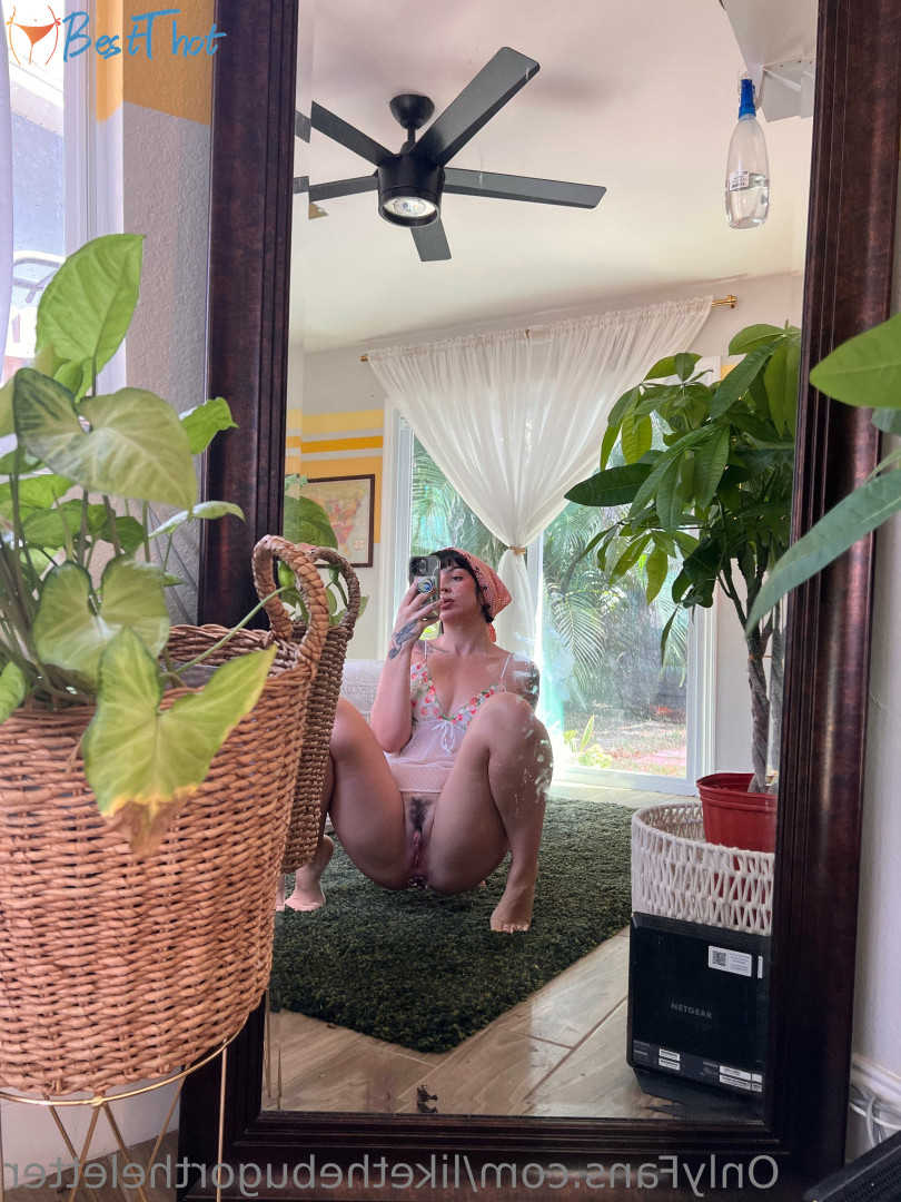 Photo by likethebugortheletter published on December 12,2024 09:28:52 - BestThots