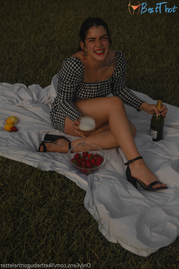 Photo by likethebugortheletter published on December 12,2024 09:29:02 - BestThots