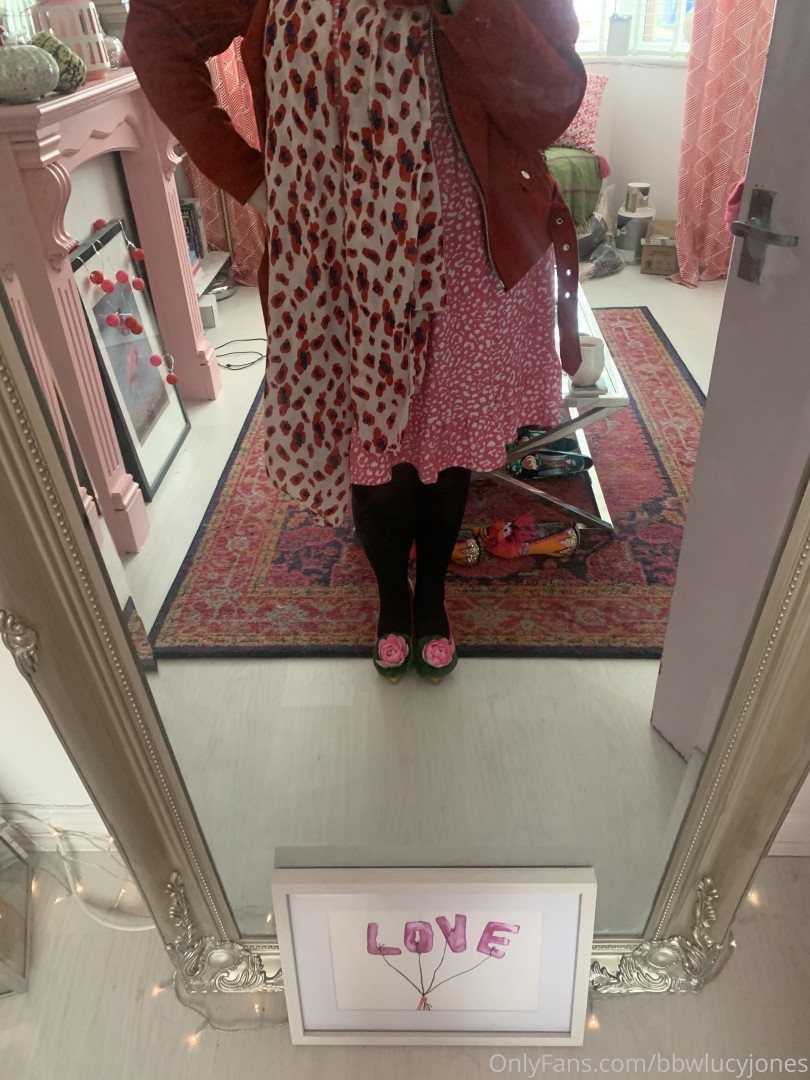 Photo by lucy-jones published on July 25,2023 12:52:55 - BestThots