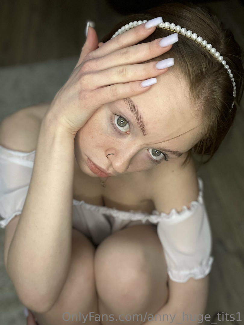 Photo by anny_huge_tits1 published on October 16,2023 20:57:26 - BestThots