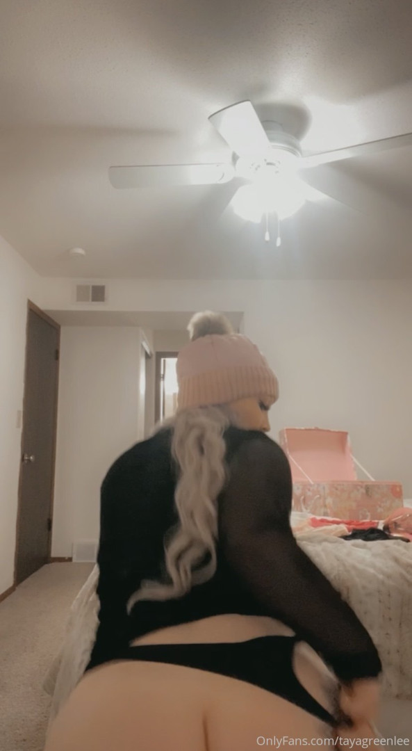 Photo by tayagreenlee published on May 17,2023 09:07:32 - BestThots