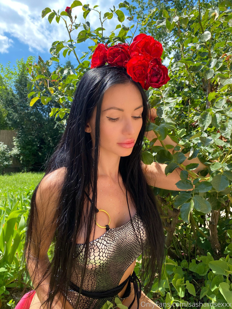 Photo by sasharosexxx published on June 5,2023 12:42:35 - BestThots