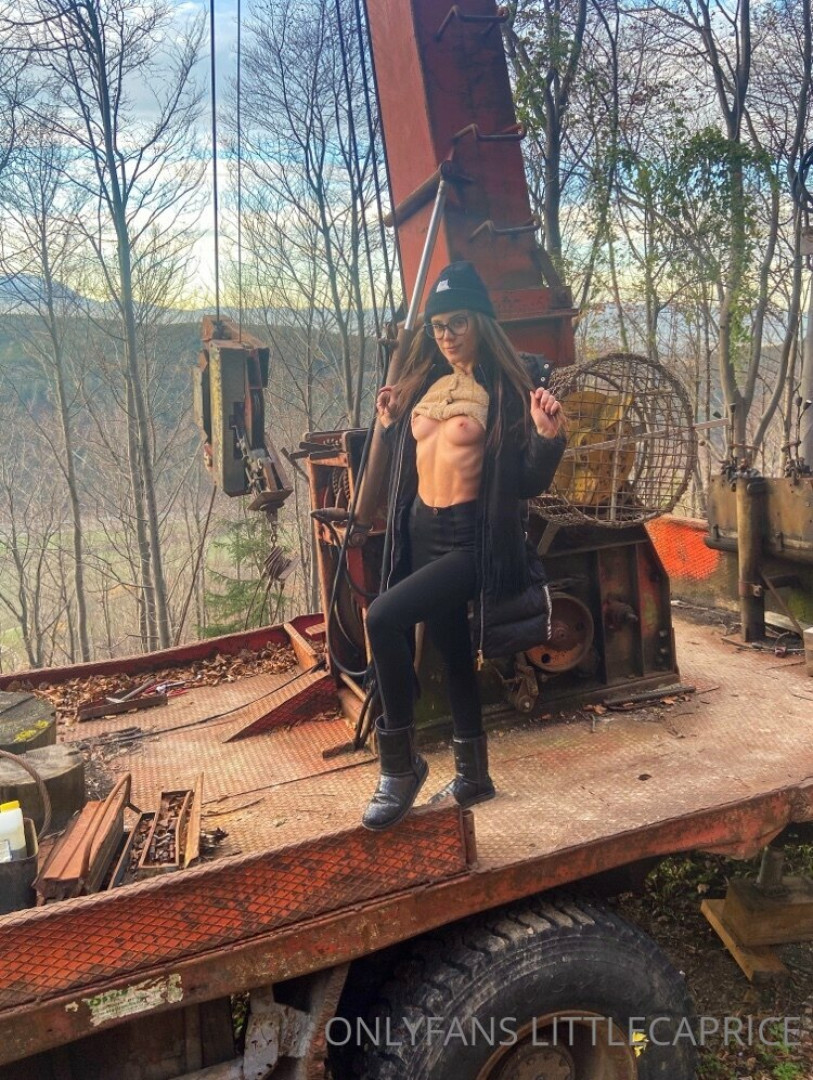 Photo by littlecaprice published on August 25,2023 19:08:19 - BestThots