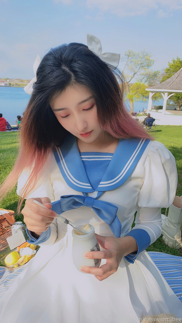 Photo by misswarmjfree published on August 2,2023 22:35:28 - BestThots