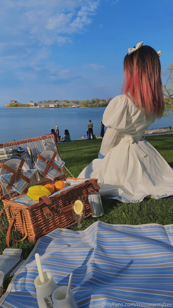 Photo by misswarmjfree published on August 2,2023 22:50:09 - BestThots