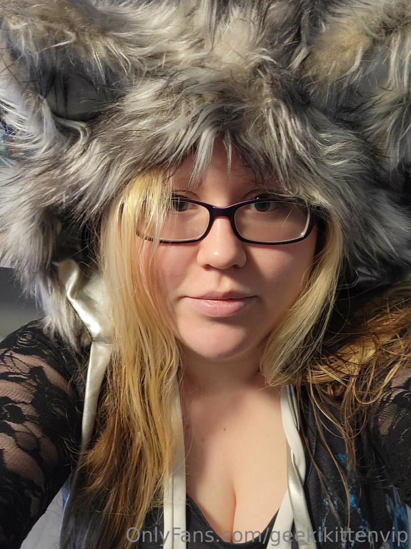 Photo by geekikittenvip published on January 15,2024 05:44:36 - BestThots
