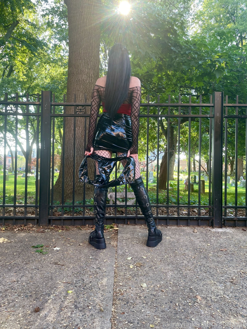 Photo by yubaba_yaga published on May 15,2023 17:41:58 - BestThots