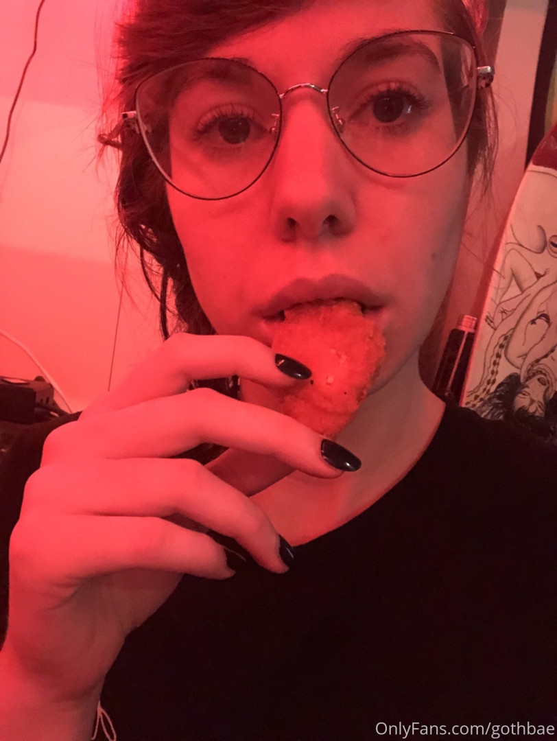 Photo by yubaba_yaga published on May 15,2023 17:45:21 - BestThots