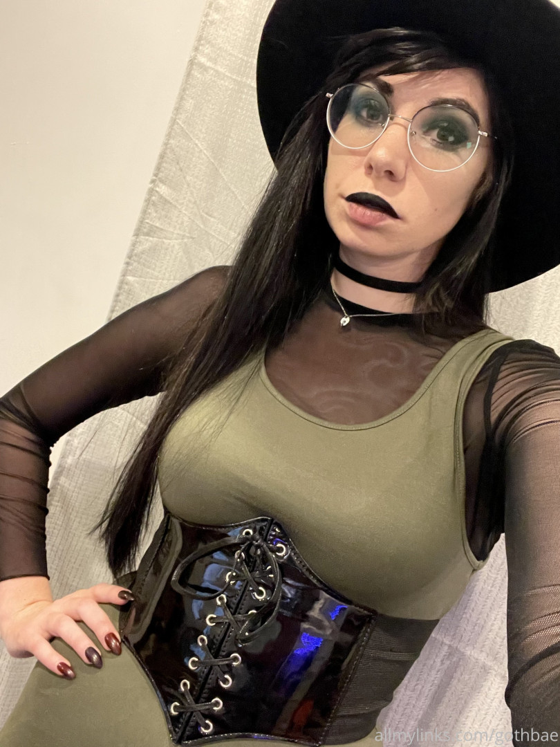 Photo by yubaba_yaga published on May 15,2023 17:45:41 - BestThots