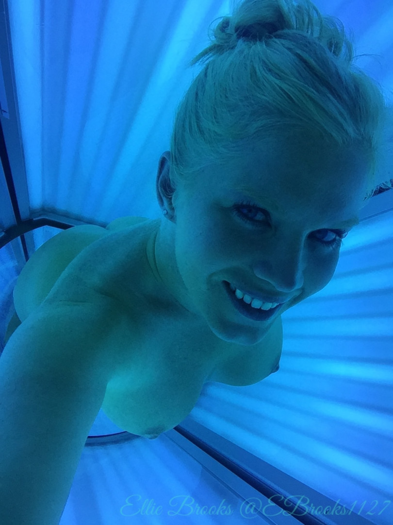 Photo by mrselliebrooks published on October 16,2023 22:13:07 - BestThots