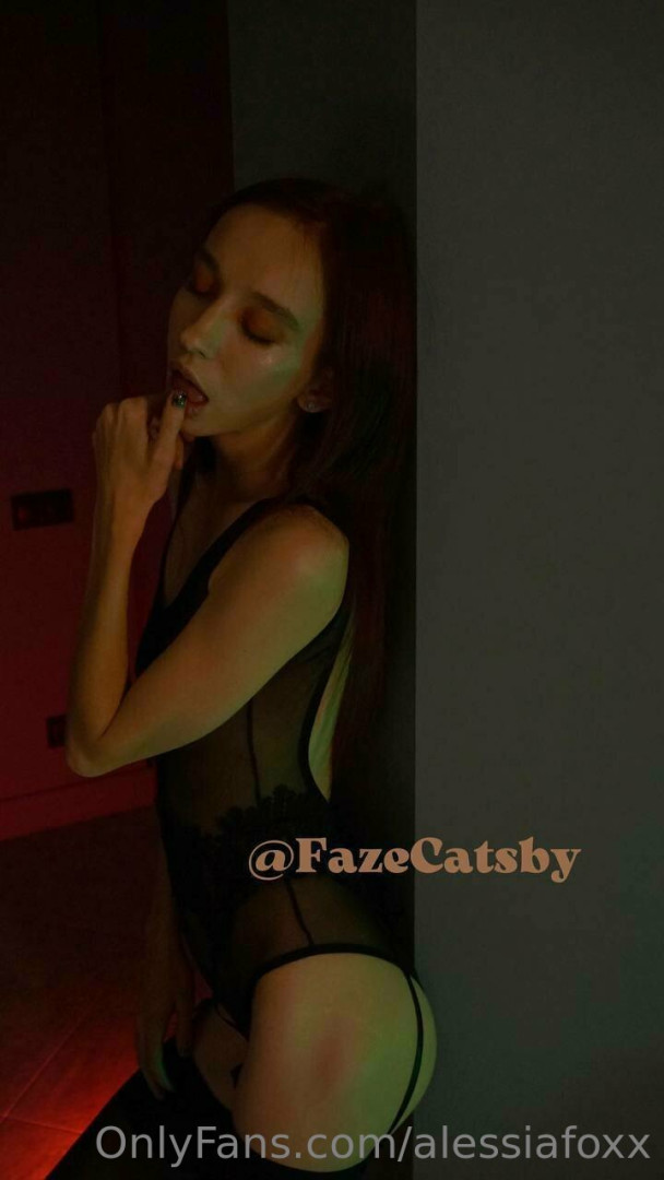 Photo by alessiafoxx published on June 3,2023 01:57:07 - BestThots