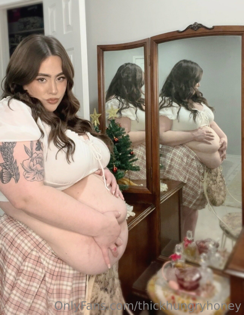 Photo by thickhungryhoney published on July 2,2023 03:46:53 - BestThots