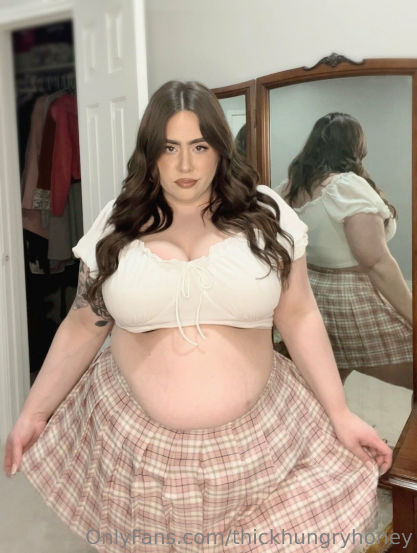 Photo by thickhungryhoney published on July 2,2023 03:47:30 - BestThots