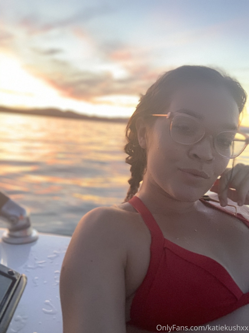 Photo by katiekushxx published on August 7,2023 08:51:47 - BestThots