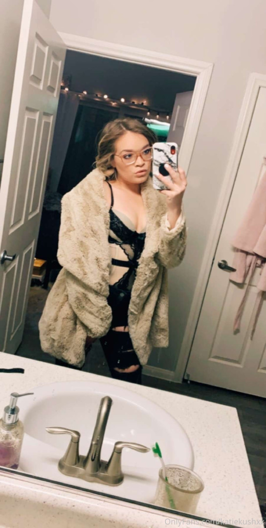 Photo by katiekushxx published on August 7,2023 09:09:07 - BestThots