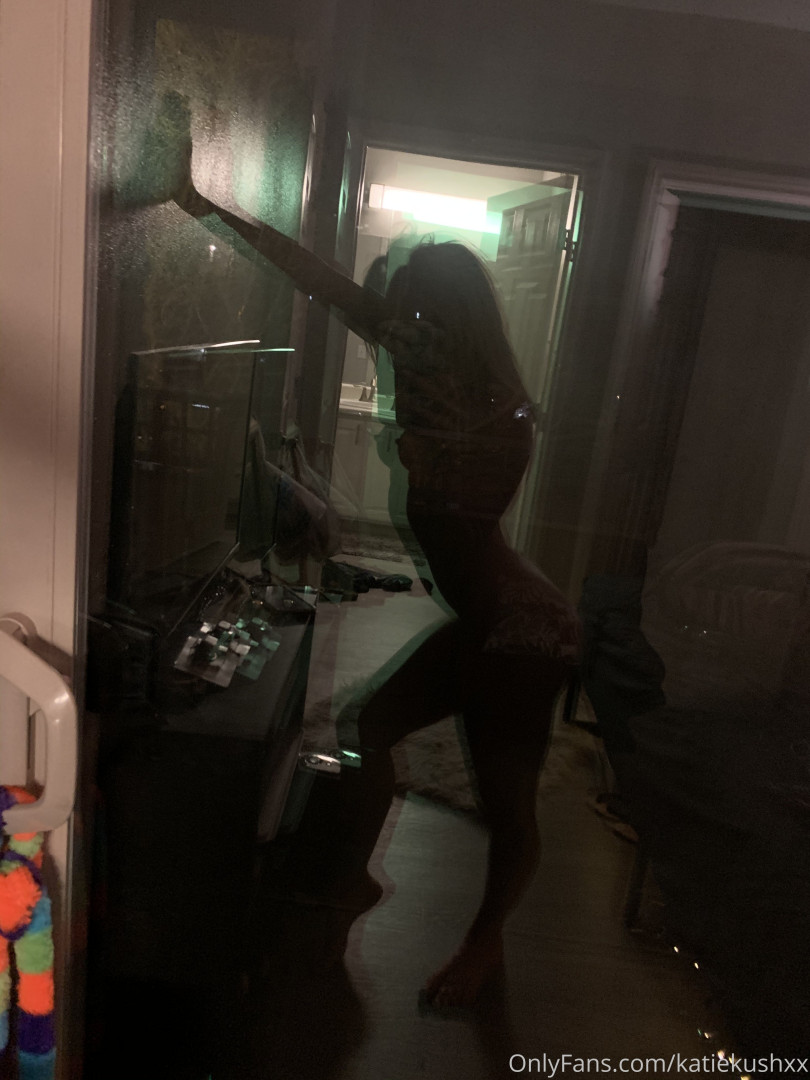 Photo by katiekushxx published on August 7,2023 09:11:09 - BestThots