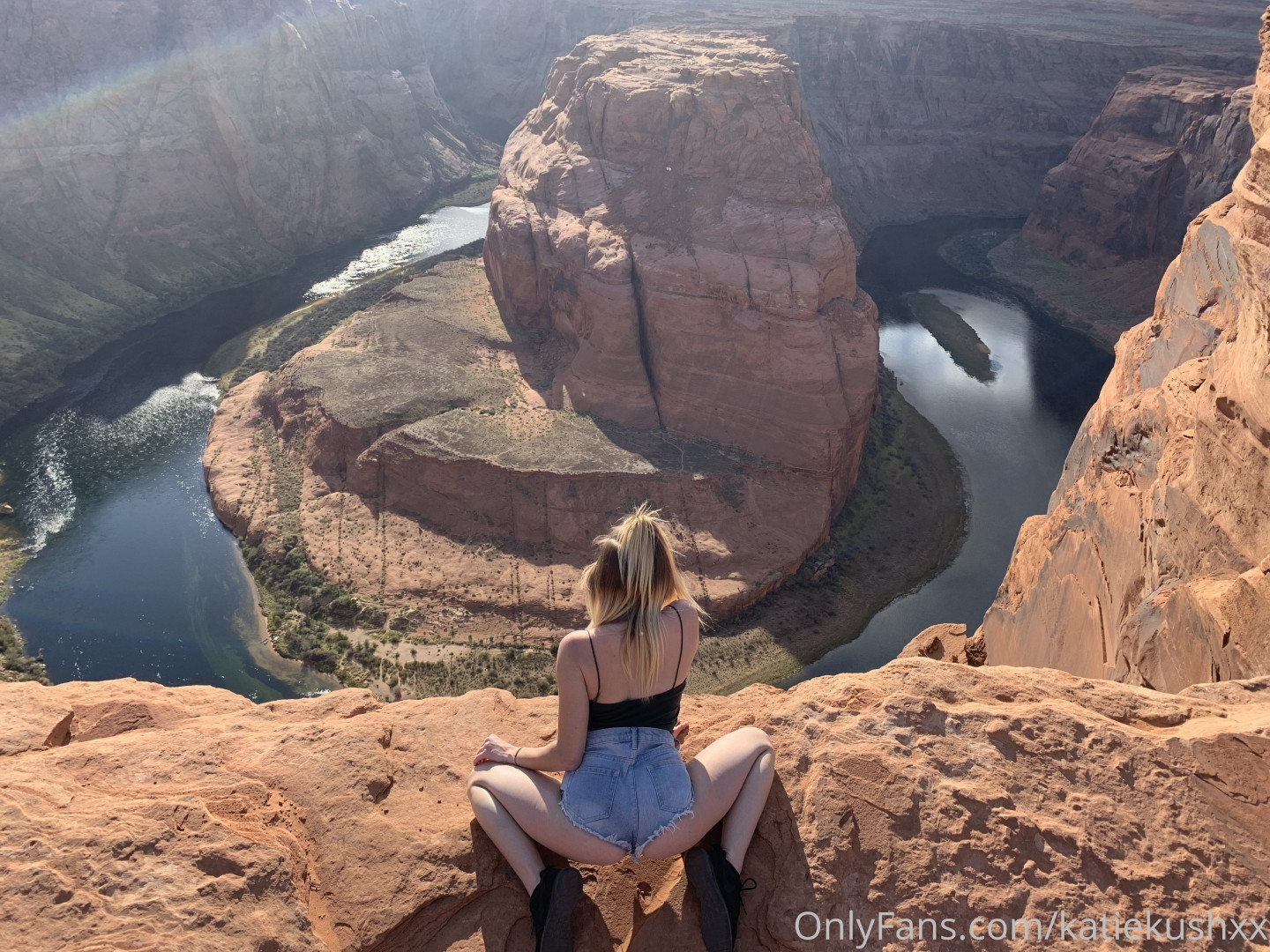 Photo by katiekushxx published on August 7,2023 09:21:21 - BestThots