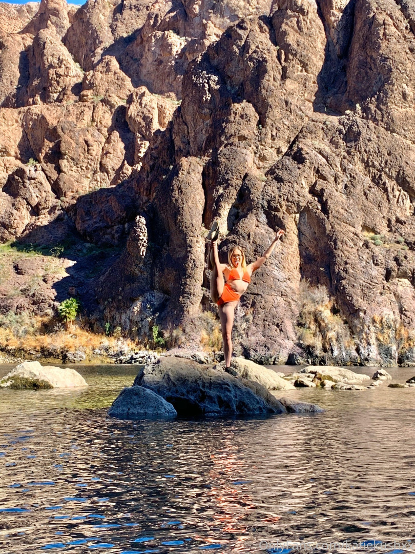 Photo by katiekushxx published on August 7,2023 09:30:26 - BestThots