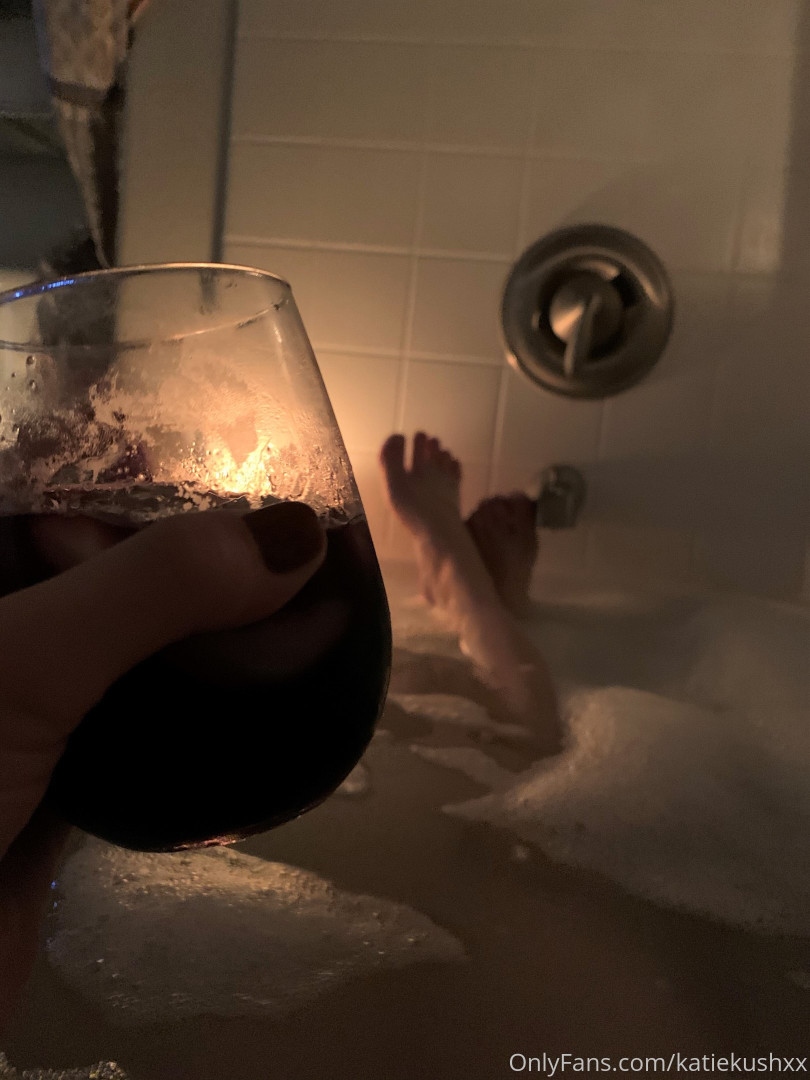 Photo by katiekushxx published on August 7,2023 09:37:35 - BestThots