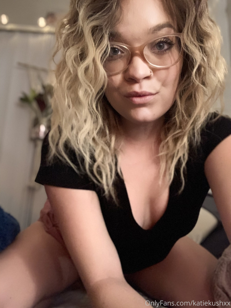 Photo by katiekushxx published on August 7,2023 09:43:53 - BestThots