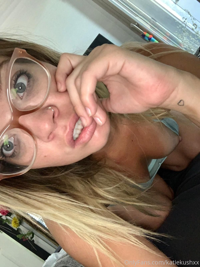 Photo by katiekushxx published on August 7,2023 09:46:54 - BestThots