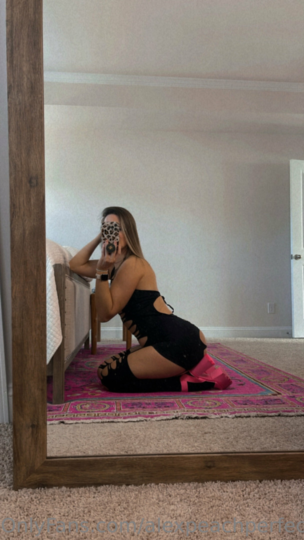 Photo by alexpeachperfect published on June 30,2023 09:40:25 - BestThots